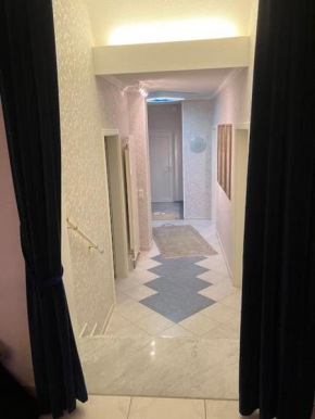 Große 3-Zimmer- DG Wohnung mit schöner Aussicht